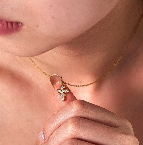 18K STAINLESS STEEL TARNISH FREE CROSS NECKLACE | 40NK9522