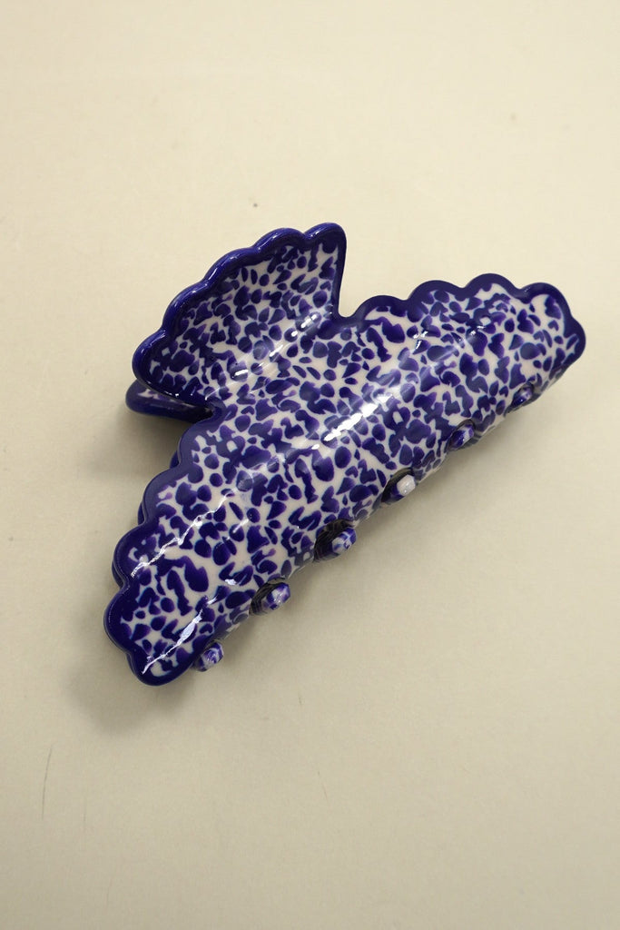 VINTAGE PORCELAIN STYLE HALF MOON HAIR CLAW CLIPS | 40H964