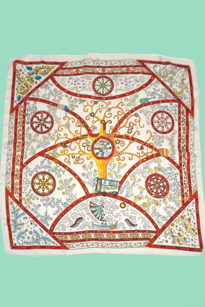 VINTAGE FLORAL PRINT SILKY FEEL BANDANA SCARF | 40SC674