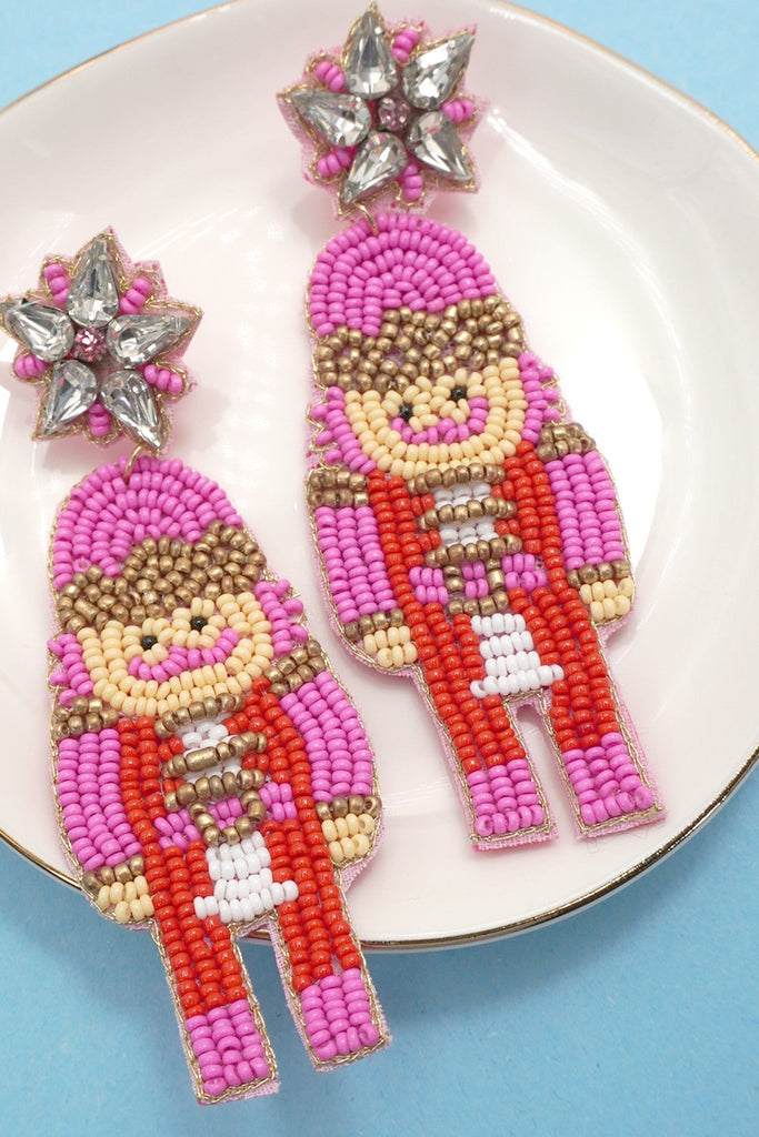 CHRISTMAS HOLIDAY NUTCRACKER BEADED EARRINGS | 91E2570