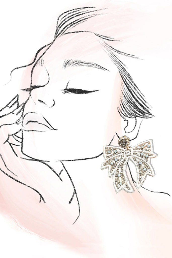 CHRISTMAS HOLIDAY WHITE BOW BEADED EARRINGS | 91E2579