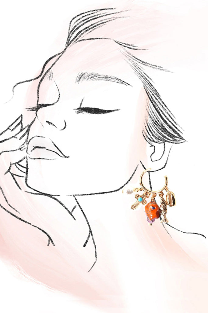 OCEAN CHARM HOOP EARRINGS - FISH PEARL MULTI CHARM | 80E6116