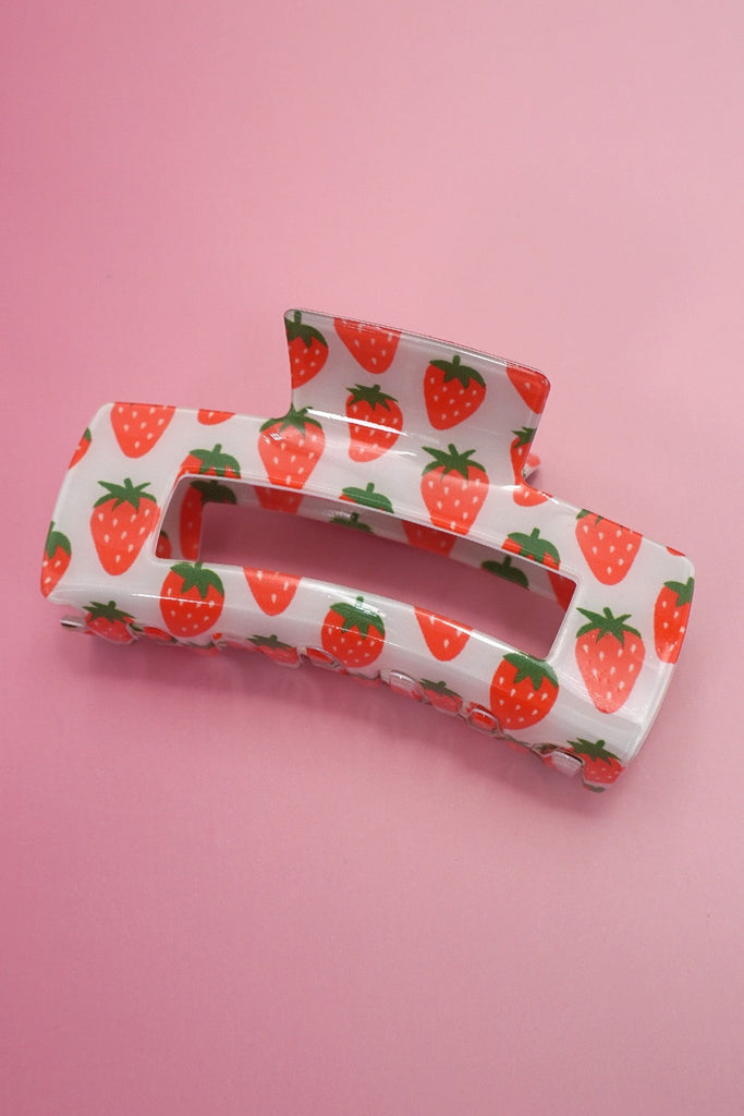 JUMBO STRAWBERRY COTTAGECORE HAIR CLAW CLIPS | 40H994