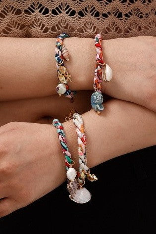 18K STAINLESS STEEL SCARF CHARM BRACELET | 40B5192