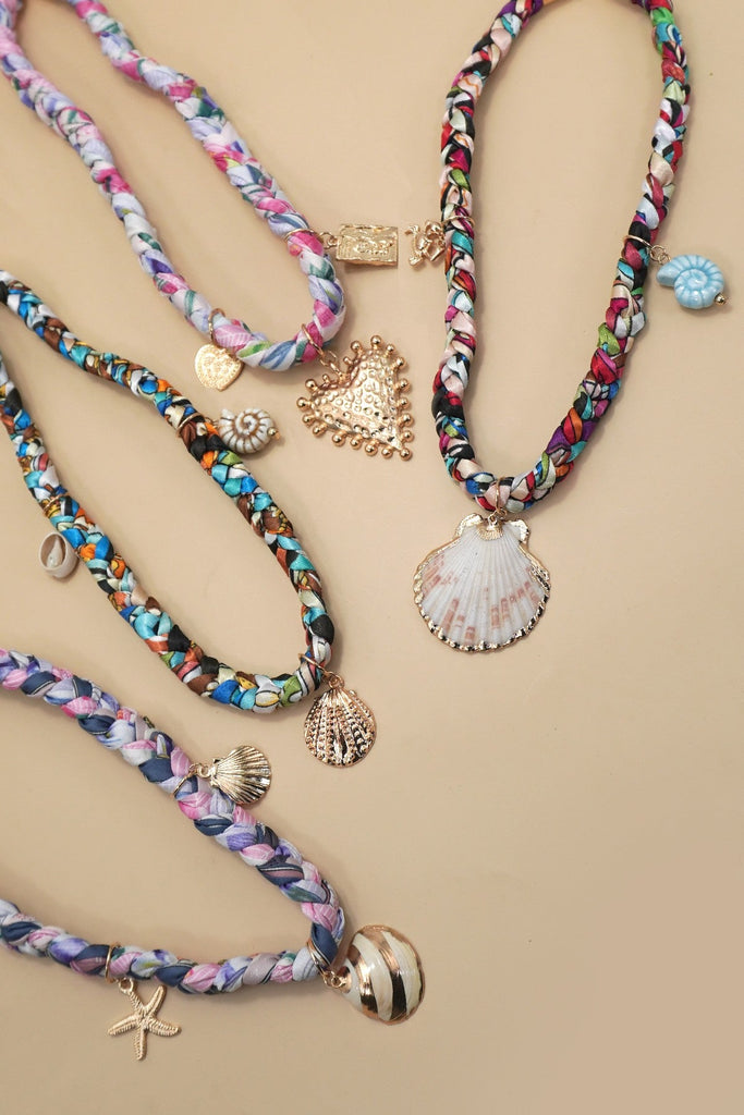 18K STAINLESS STEEL SCARF CHARM NECKLACE | 40NK9556