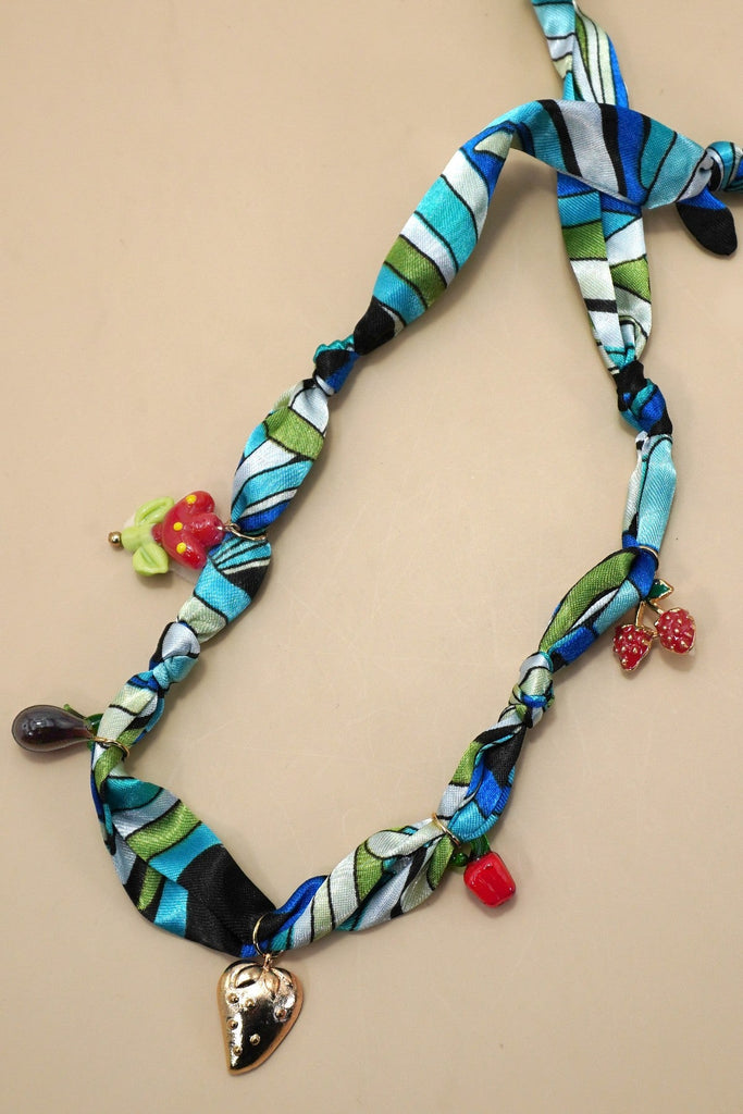 18K STAINLESS STEEL SCARF CHARM NECKLACE | 40NK9559