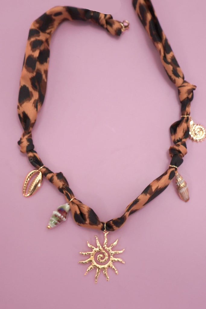 18K STAINLESS STEEL SCARF CHARM NECKLACE | 40NK9559