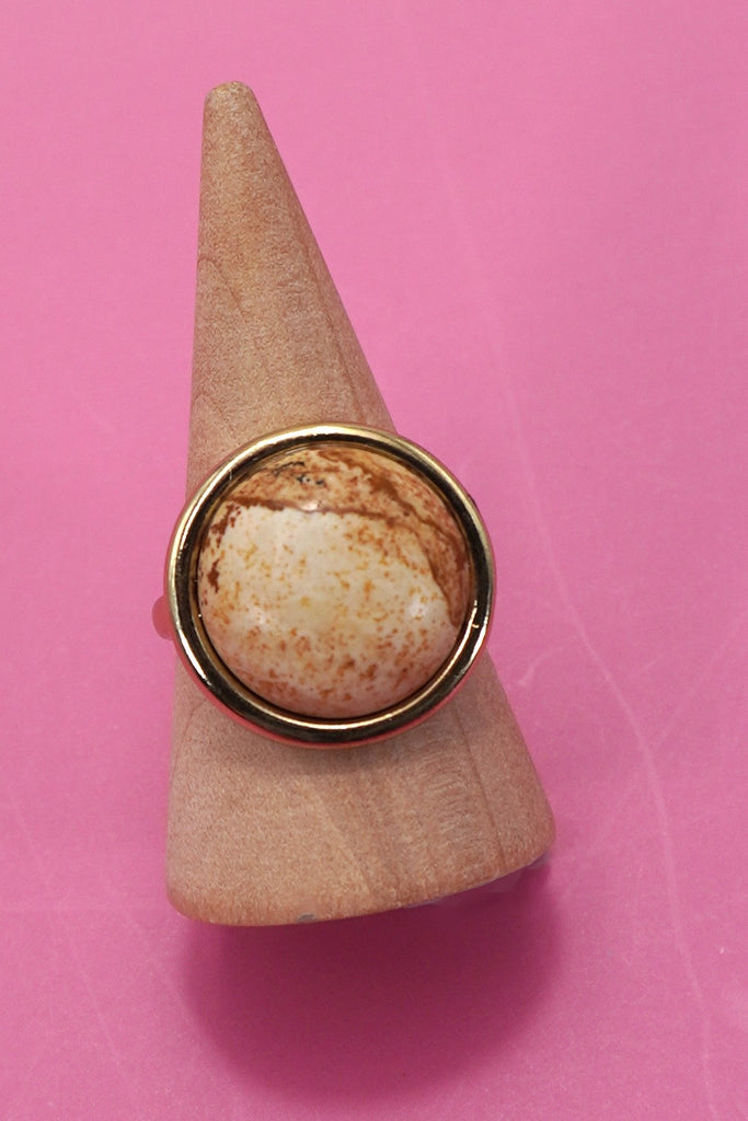 NATURAL STONE COCKTAIL STATEMENT RING | 80R084