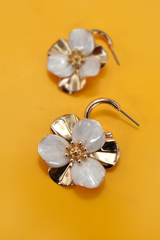 VINTAGE FLORAL FLOWER DROP EARRINGS | 80E61269