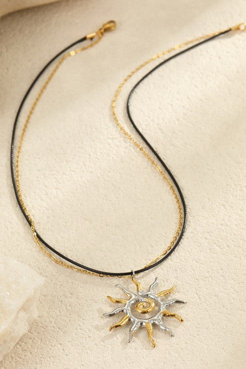 18K STAINLESS STEEL TARNISH FREE SUN NECKLACE | 40NK9570
