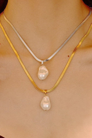 18K STAINLESS STEEL TARNISH FREE PEARL NECKLACE | 40NK9578