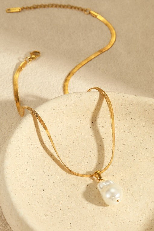 18K STAINLESS STEEL TARNISH FREE PEARL NECKLACE | 40NK9578