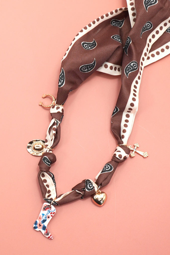 SCARF CHARM NECKLACE-BOOT HAT CROSS HORSESHOE | 80N92349