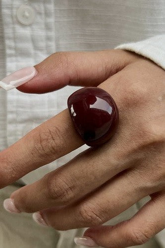 ADJUTABLE WHITE ENAMELGOLD FLORAL STATMENT RING | 40R133