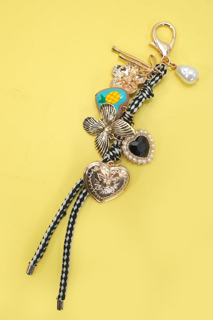 BAG CHARM-ROPE HEART PORCELAIN FRUIT | 80K067