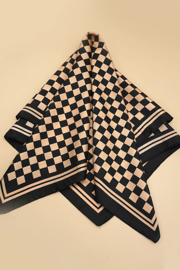 LARGE CHECKER PRINT SILKY FEEL BANDANA SCARF | 40SC692