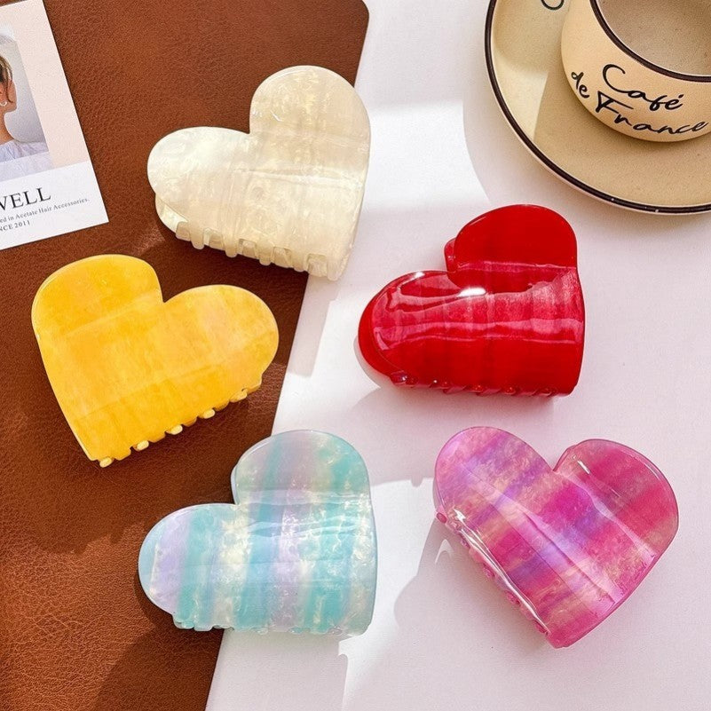 VALENTINE JUMBO HEART HAIR CLAW CLIPS | 40H1024
