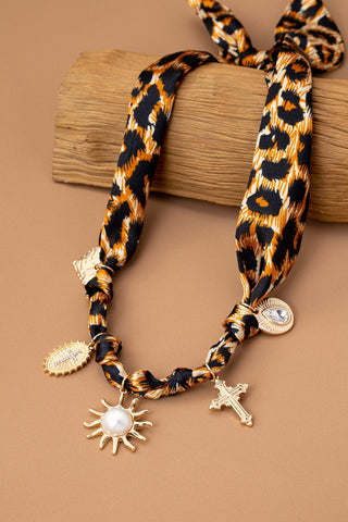 CHARM NECKLACE-HEART SUN CROSS RHINESTONE | 80N92525