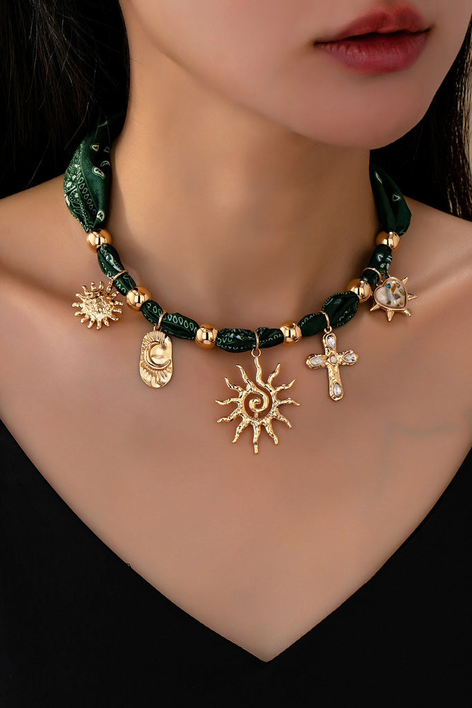 HANDMADE SCARF NECKLACE-SUNBLAST CROSS HEART MOON | 80N92552