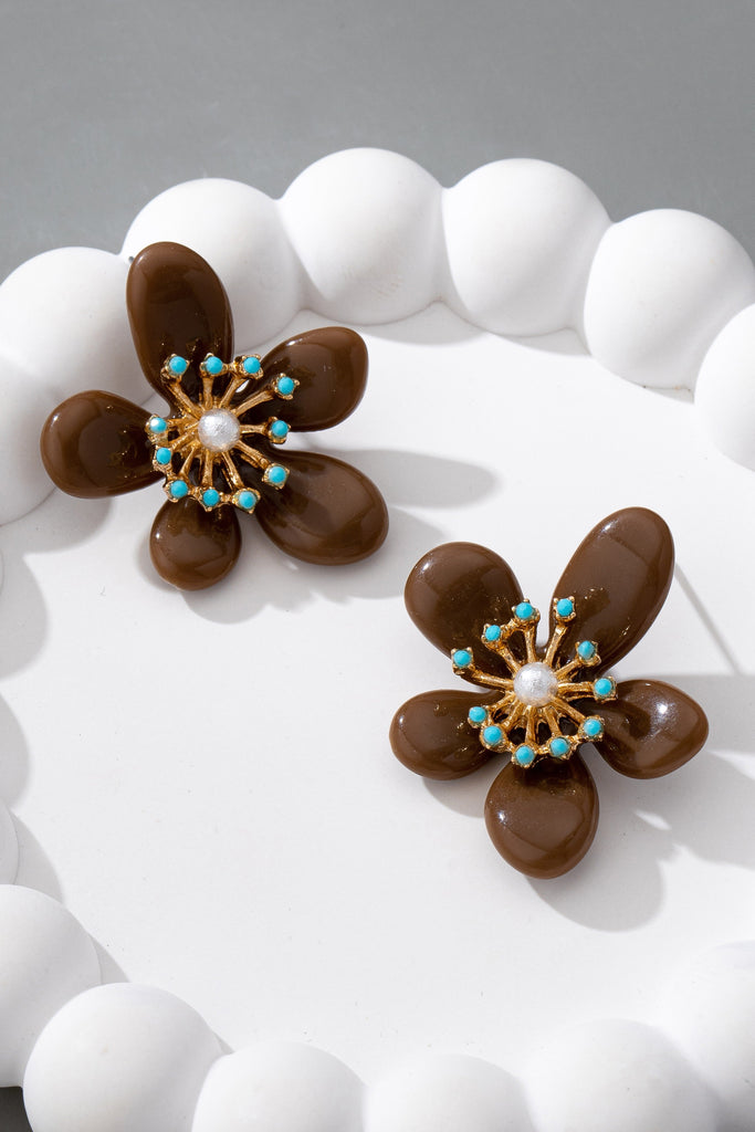 RESIN VINTAGE FLORAL GOLD EARRINGS | 80E61521