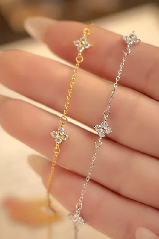 18K STAINLESS STEEL TARNISH FREE FLOWER  BRACELET | 40B5213