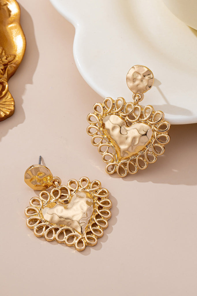 Ornate Hammered Heart Drop Earrings | 80E61656