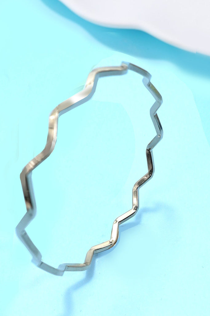 18K NON-TARNISH WATERPROOF STAINLESS STEEL BANGLE | 40B5237