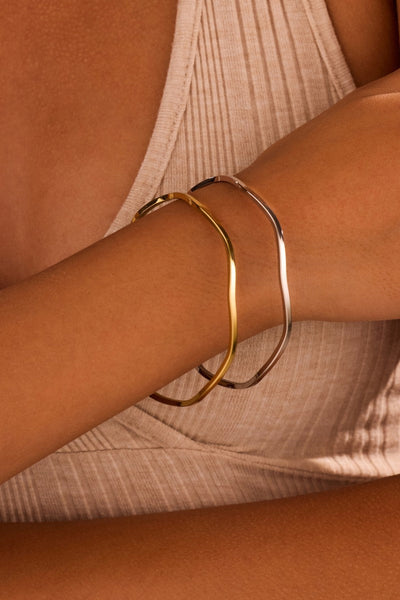 18K NON-TARNISH WATERPROOF STAINLESS STEEL BANGLE | 40B5237