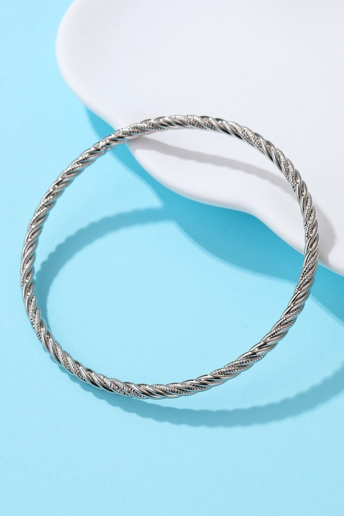 18K NON-TARNISH WATERPROOF STAINLESS STEEL BANGLE | 40B5237