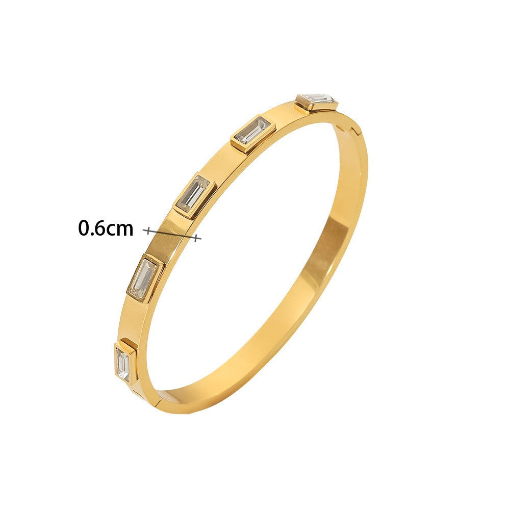 18K NON-TARNISH WATERPROOF STAINLESS STEEL BANGLE | 40B5240