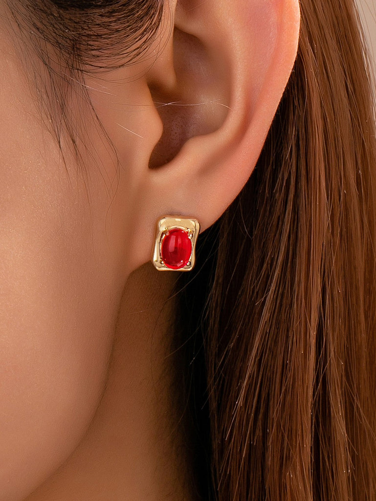 Rectangle Gold Frame Stud Earrings | 80E61915