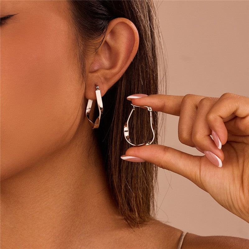 18K STAINLESS STEEL WATERPROOF TARNISH FREE HOOPS | 40E490