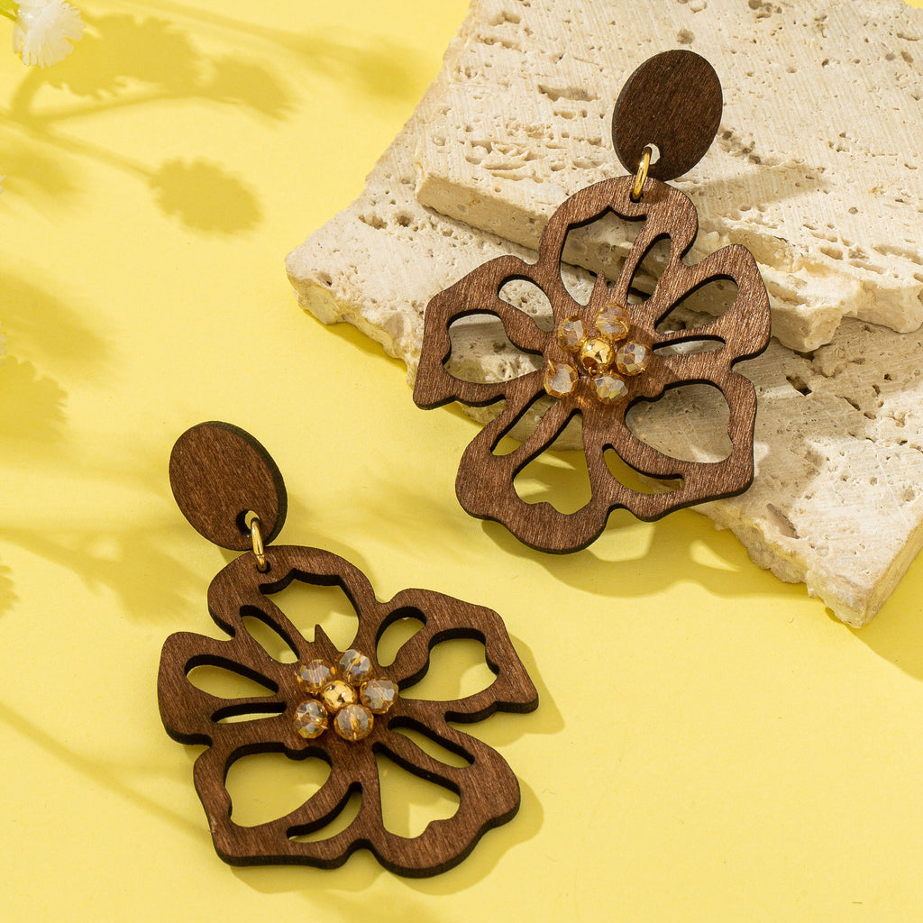 Wooden Floral Drop Earrings | 80E62153