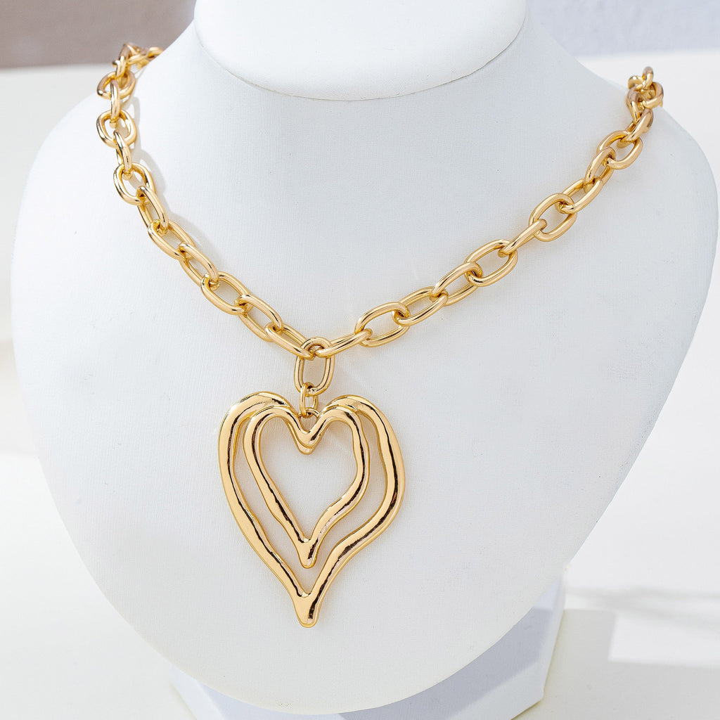 Sculptural Oversized Double Heart Pendant Necklace | 80N93012