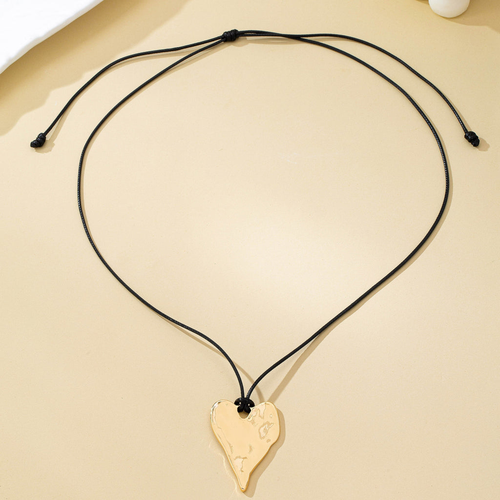 Hammered Heart Cord Landyard Necklace | 80N93016