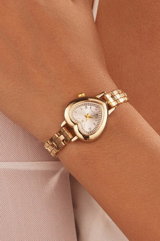 HEART DIAL OVAL BAND BRACELET WATCH | 40W3000