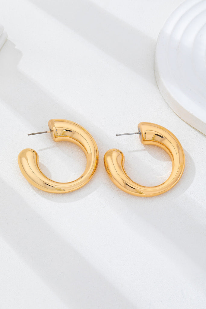 Bold Gold-Tone Chunky Tubular Open Hoop Earrings | 80E62231