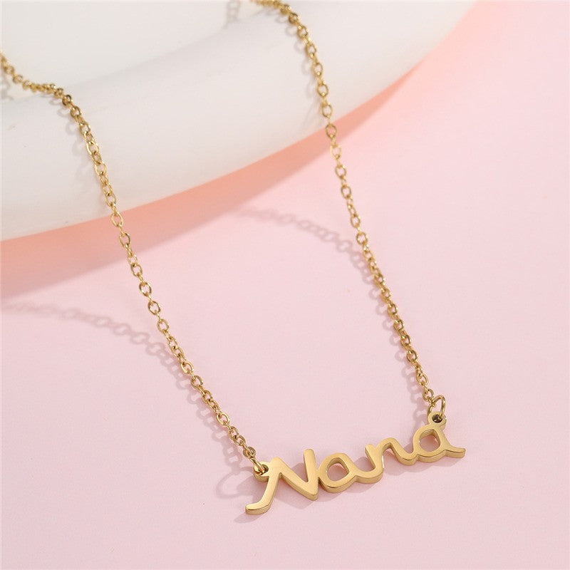 Mama Nana Pendant Necklace | 40NK9713