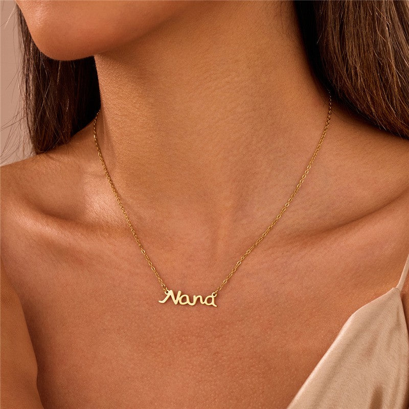 Mama Nana Pendant Necklace | 40NK9713