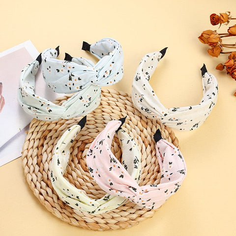 Pastel Floral Dainty Daisy Knot Headband | 40HB199