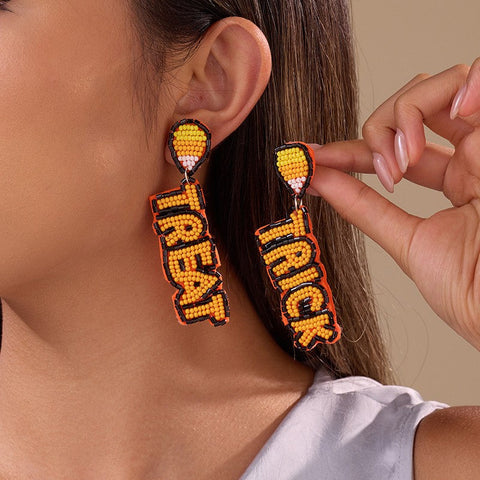 HALLOWEEN TRICK OR TREAT SEED BEAD DROP EARRINGS | 40E504