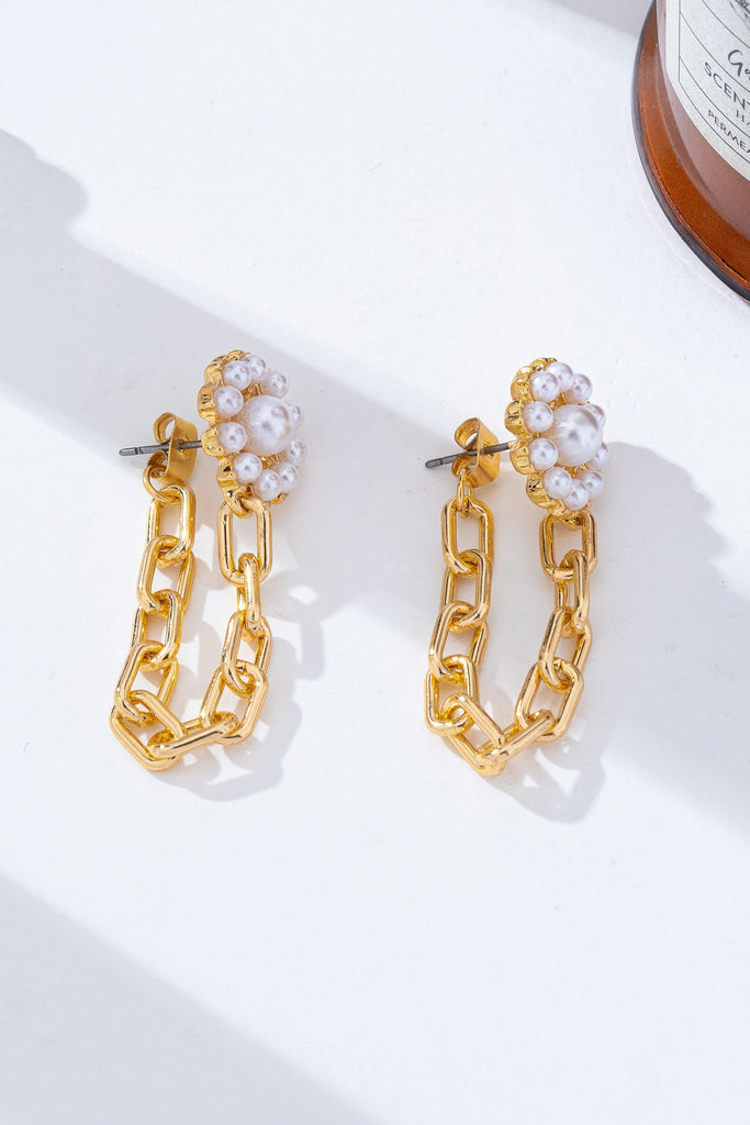 Pearl Daisy Hoop and Drop Link Earrings | 80E62293