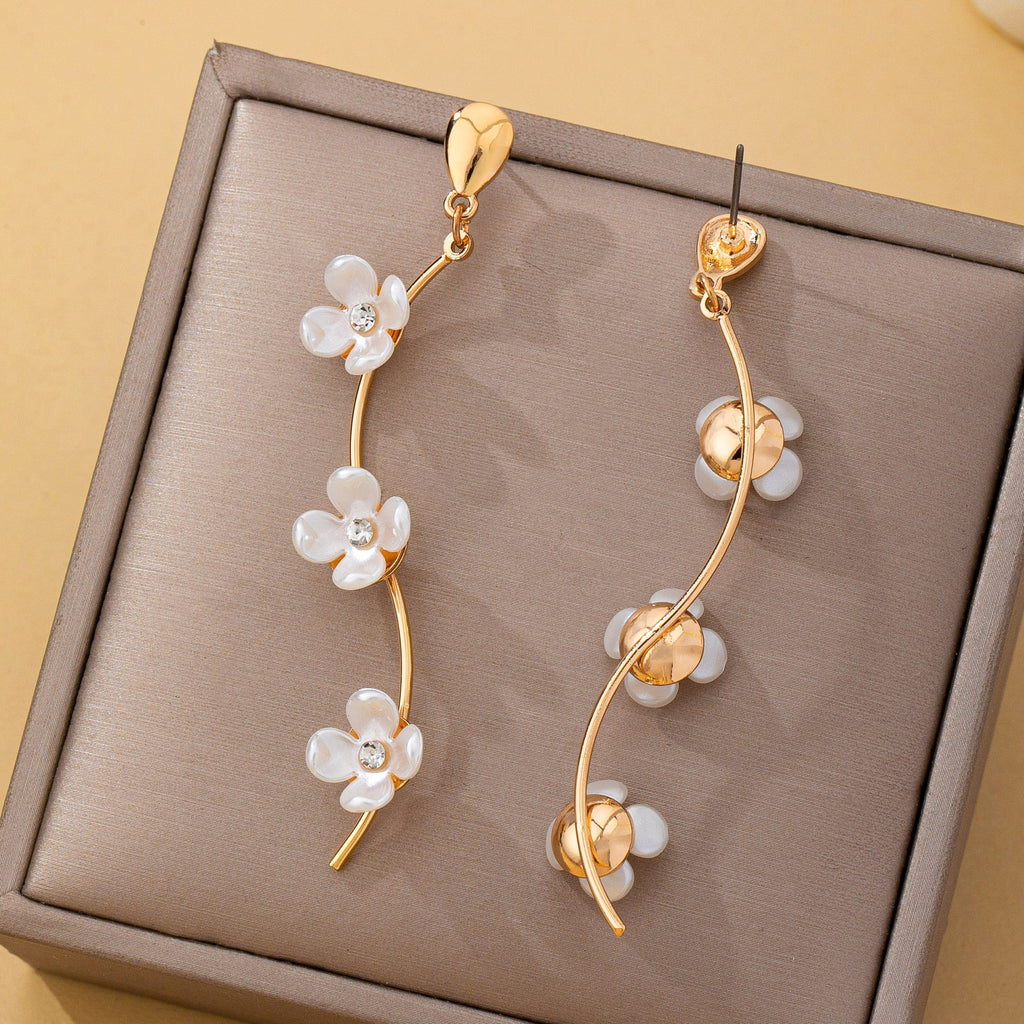 Mother of Pearl Flower Vine Drop Earrings | 80E62398