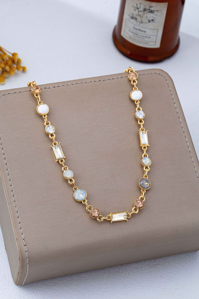 Mixed-Cut Crystal Station Statement Necklace | 80N93306