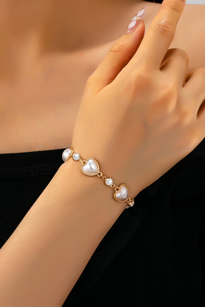 Heart Pearl & Crystal Station Bracelet | 80B1850