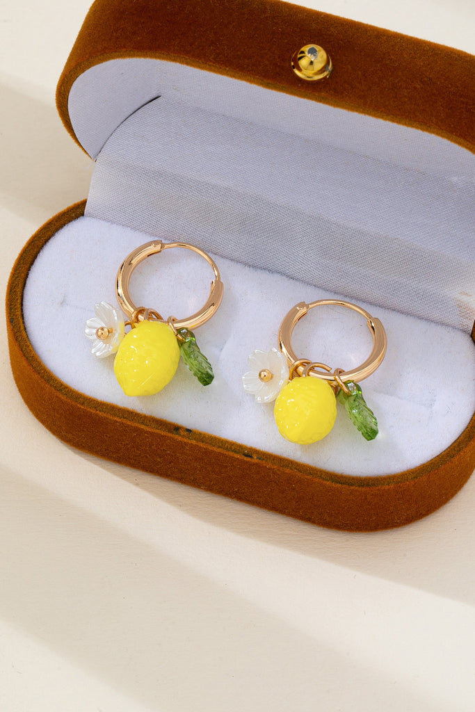 Lemon Leaf Daisy Charms Hoop Earrings | 80E62671