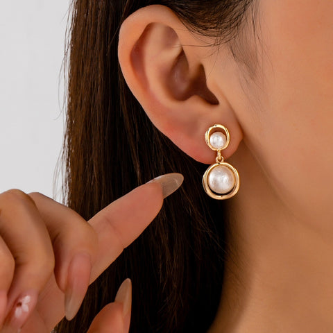 Organic Gold Ring Freshwater Pearl Drop Earrings | 80E62953