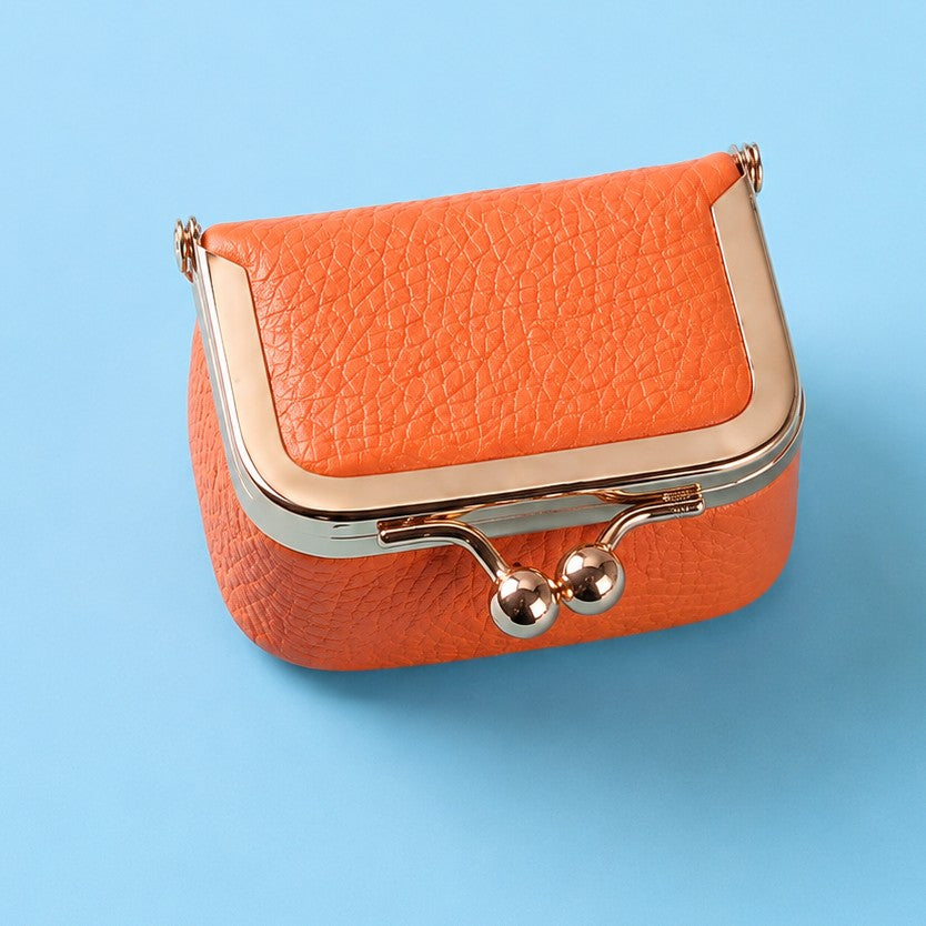 MINI PEBBLED LEATHER KISS LOCK TRAVEL JEWELRY BOX | 40P649