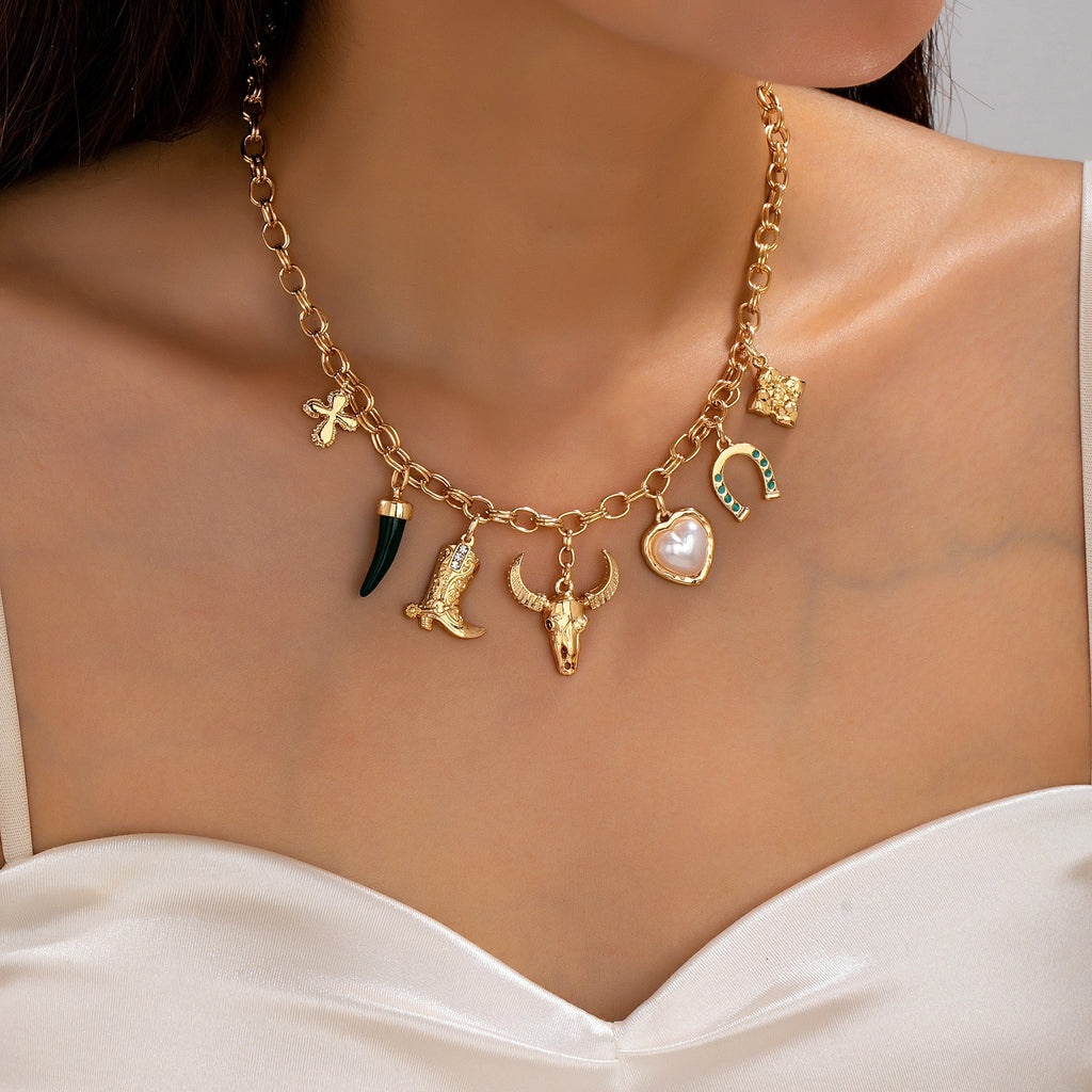 Western Longhorn Skull Heart Multi-Charm Necklace | 80N93803