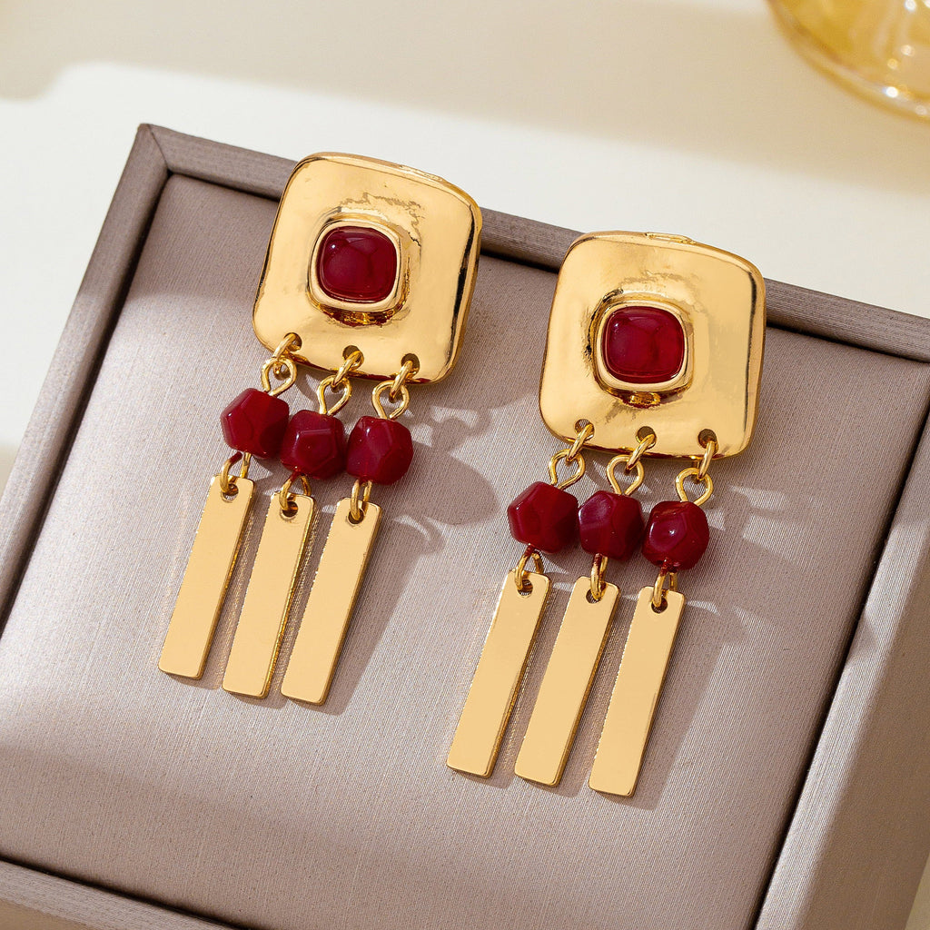 Burgundy Beaded Geometric Bar Drop Earrings | 80E63518